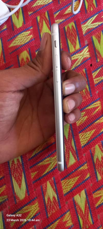 iphone Se 2020  White Color 03439322151