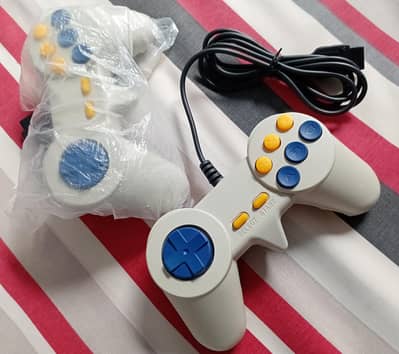 Dual USB Gaming Controllers for PC / Laptop - Retro Style