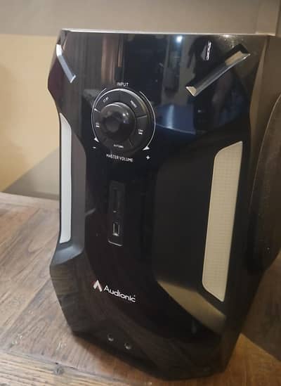 Audionic Reborn RB-106 Tower Speakers | Full Bass