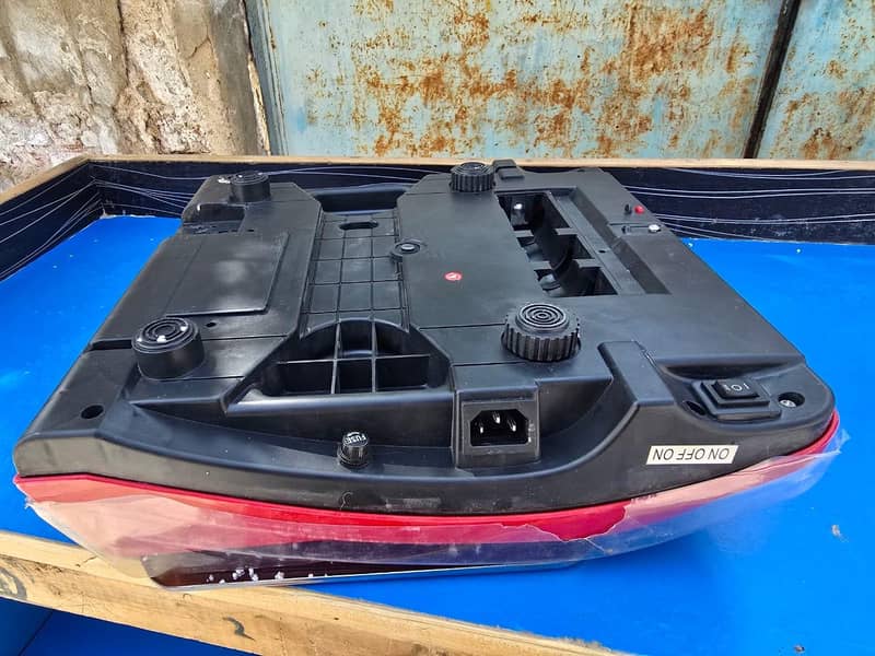 digital weight machine 5