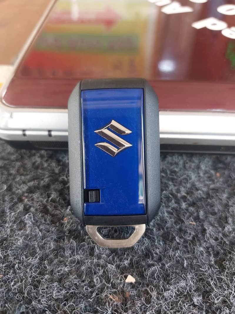 locksmith/car key maker/Smart key programming 10