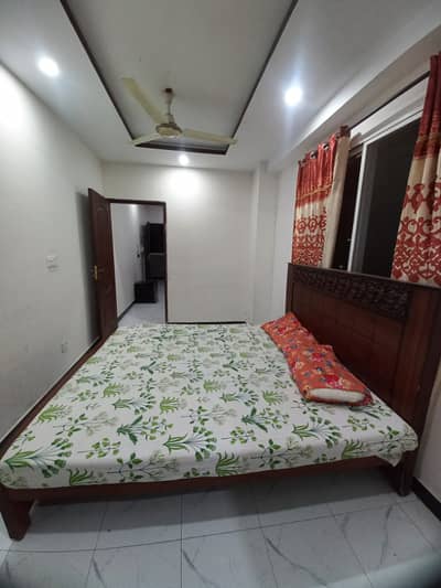 1 Bed Semi Furnished Flat In E11