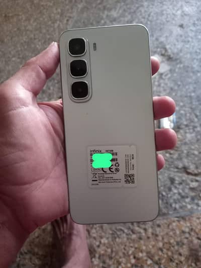 infinix Hot 60i 6plus 4 Room 128GB with box