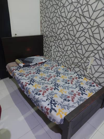 single bed very good condition