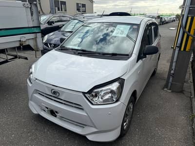 Daihatsu Mira 2023