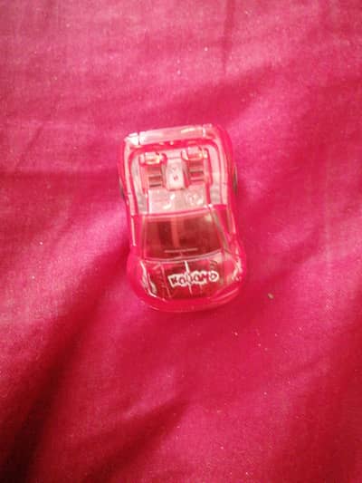 TOY CAR