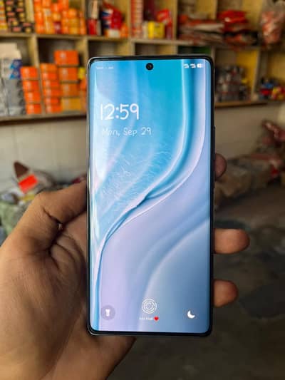 Tecno camon 30s lush condition box with charger