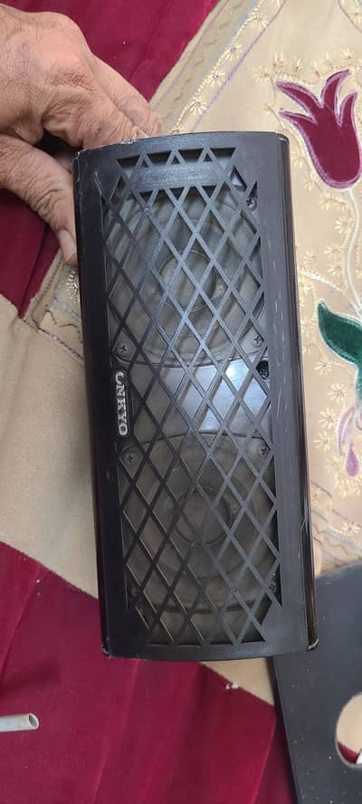 onkyo center speaker