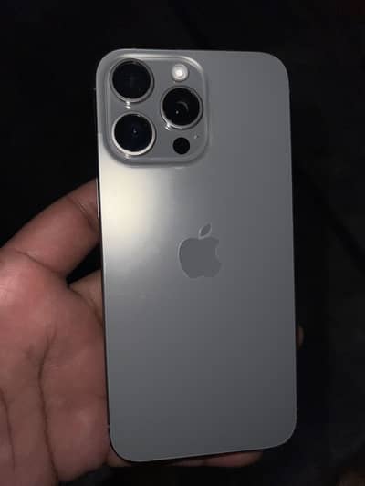 I phone 15 pro max Non PTA natural titanium 256GB 93% battery health