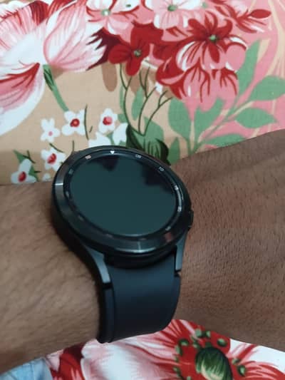 samsung galaxy watch4 classic Black color