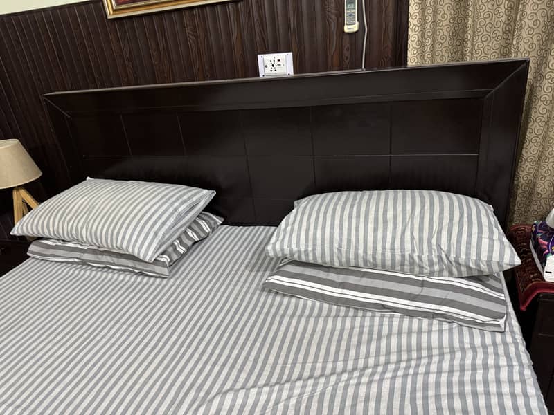 Bed Set 4