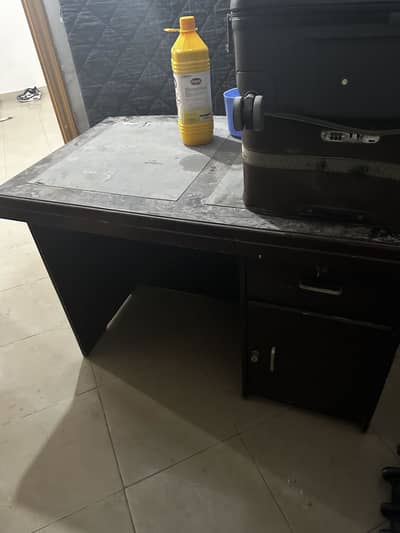 1 Office Table for sale