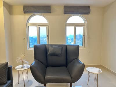 Per day apartment available luxury Furnished on f11