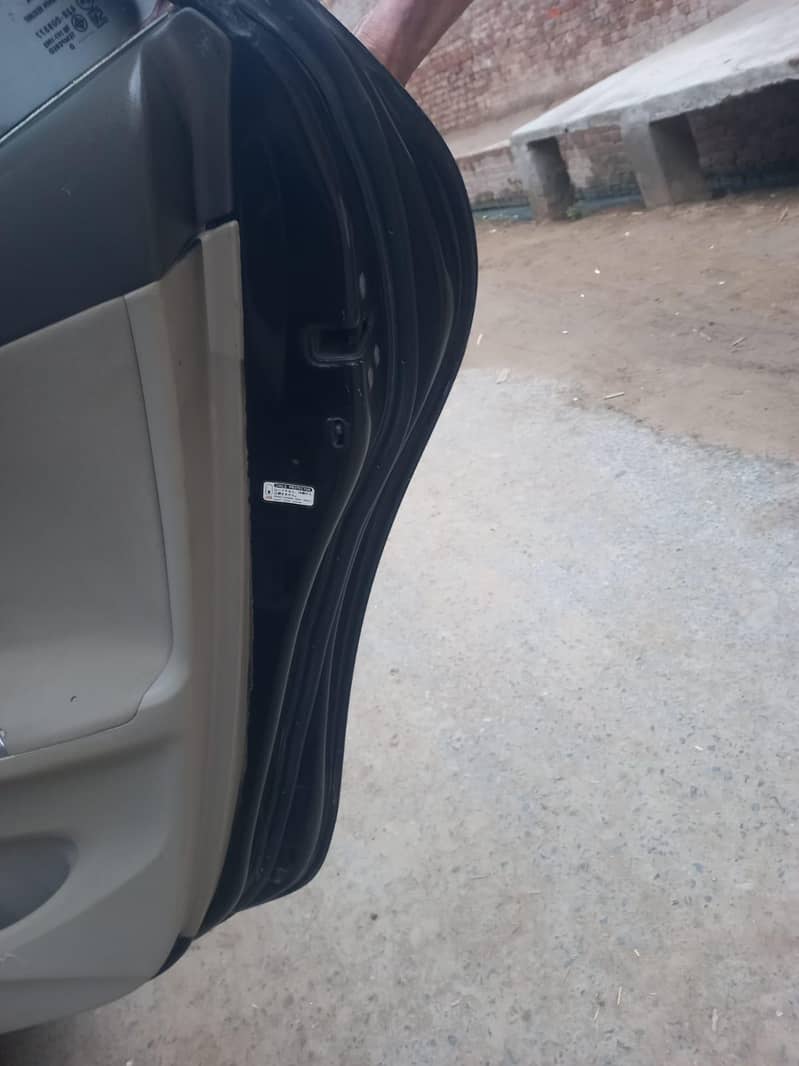 چھت پلر ڈگی اوریجنل WhatsApp number 0300.5298858 7