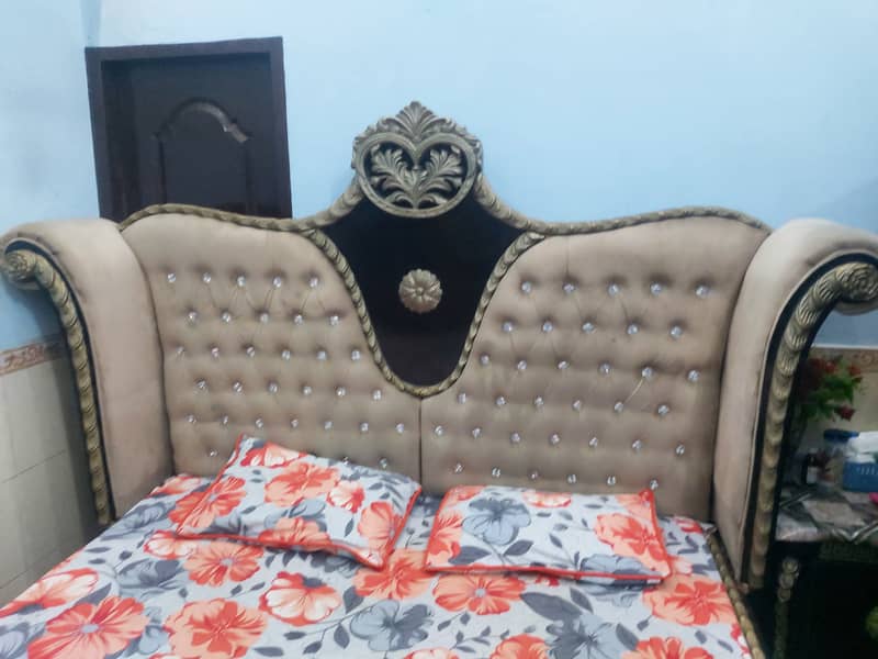 Bed Set with Dressing Table 1