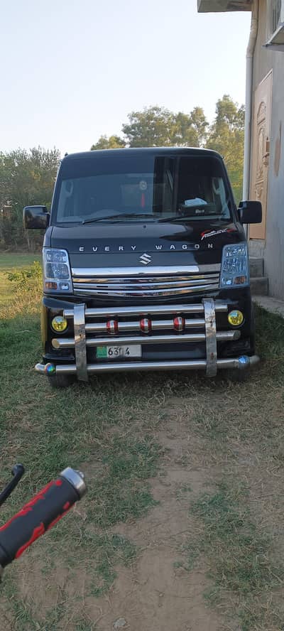 Suzuki every wagon 12/17 neat and clean for sale