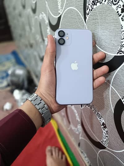 I phone 11 128 gb non PTA for sale