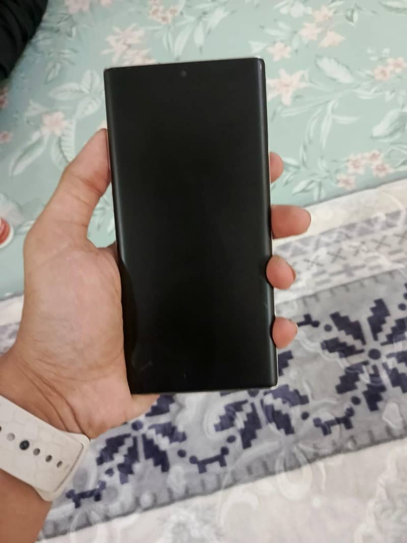 Samsung note 10 plus 6