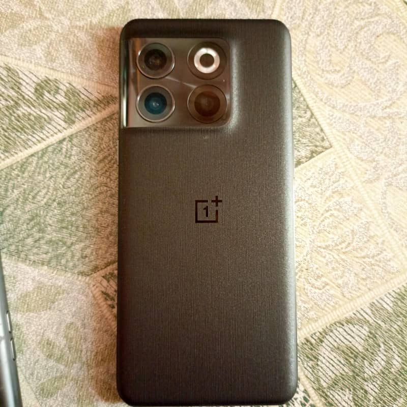Oneplus 10T 1