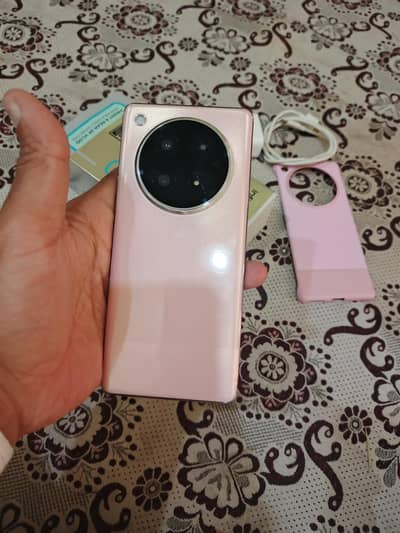 infinix zero 40  10/10