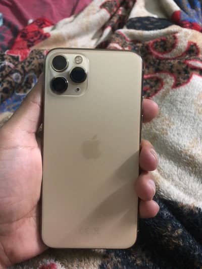 11 pro Pta approved 64 Gb, battery health 67, screen change