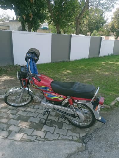 Unique Cd 70 only 3000 driven 10/10