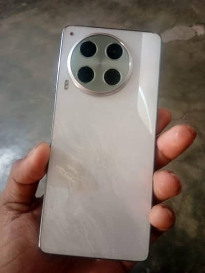 tecno camon 30 12+12/256