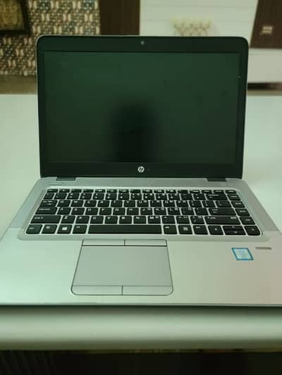 Elite book G5 7th generation 256 SSD 8 Gb DDR4 Ram