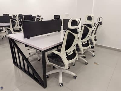 Workstation Size 4x8, RS-24500/- Office Furniture Computer Table