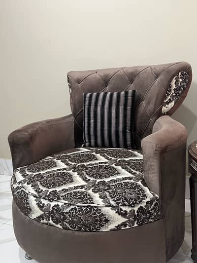 8 seater sofa set as seen in picture