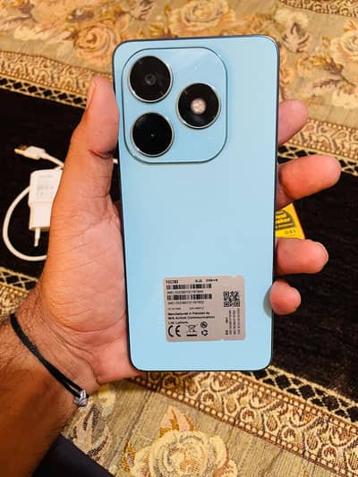 Tecno spark 20 8gb 256gb