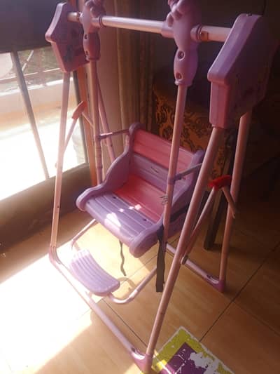 Kids swing
