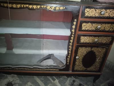 Console Crockery Showcase