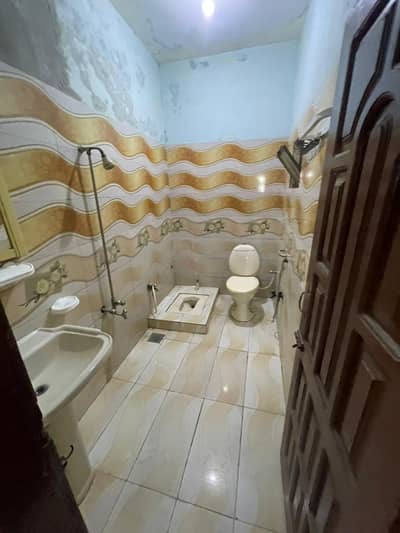 Ground poction available for rent in line 5 near range road Rwp