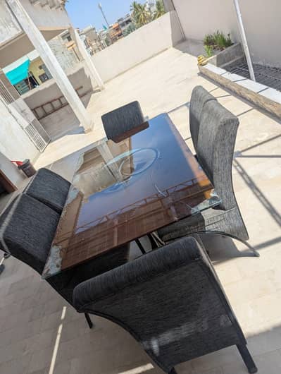 6 chairs Dinning Table