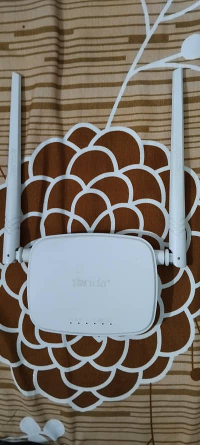 WIFI DEVICE TENDA COMPANY