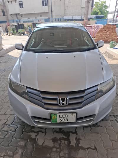 2011 model   brand new condition total original