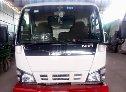 Isuzu NKR