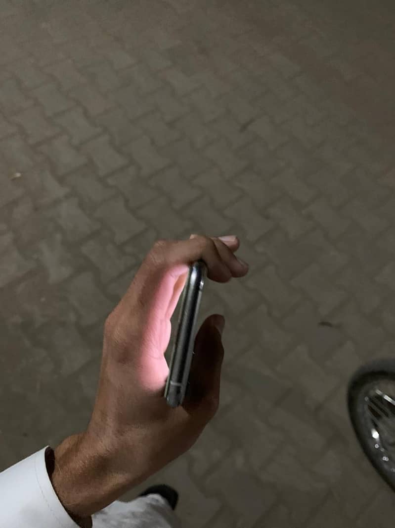 iphone 11 pro 5
