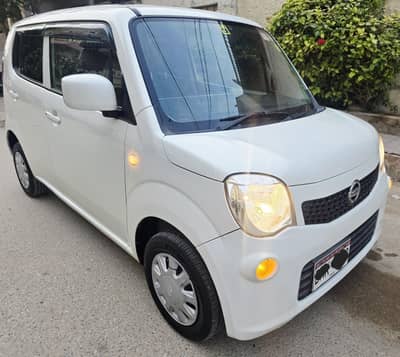 nissan mocco 13/17 , push, pearl white