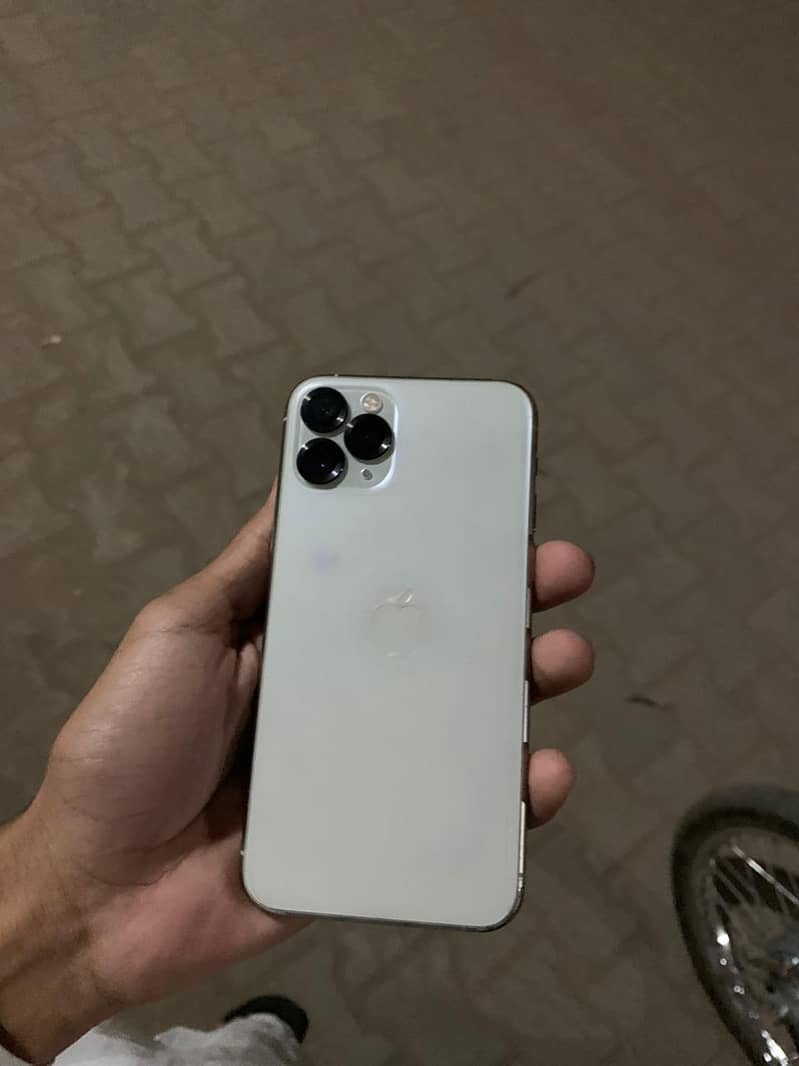 iphone 11 pro 0