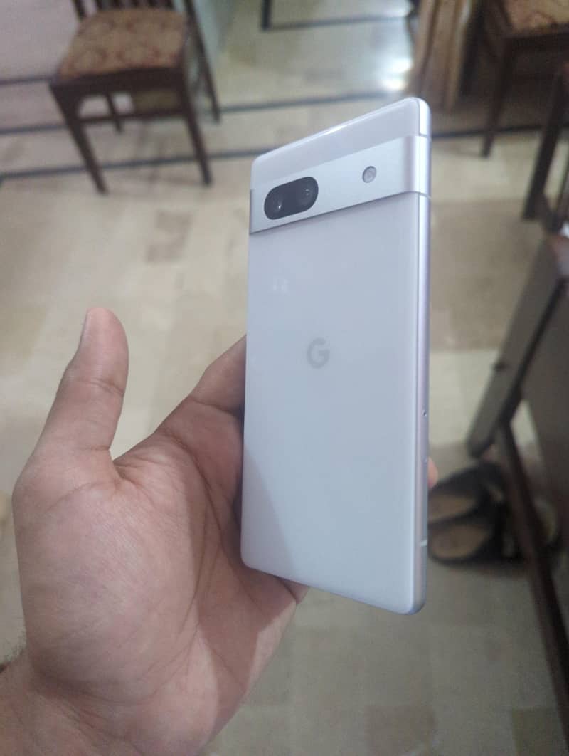 google pixel 7a 3