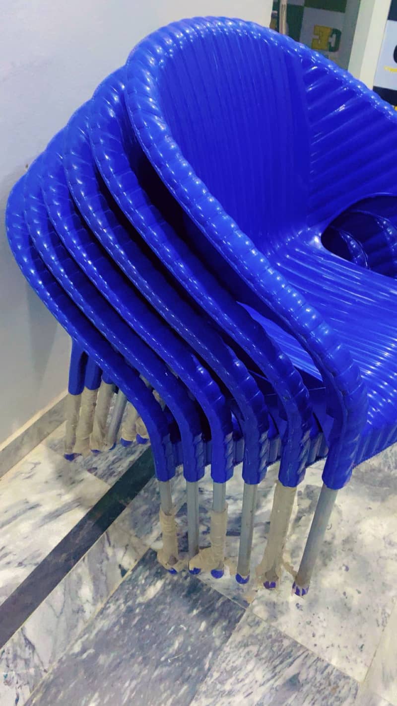 Office Table with chairs 5