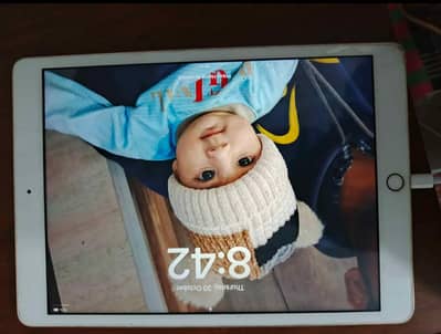 IPAD 8 GEN FOR SALE 03/180/54/07/91