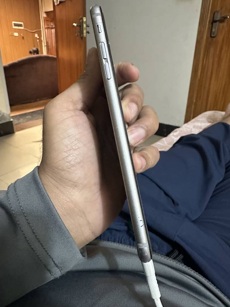 Iphone 16 plus 2