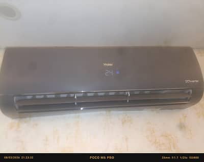 Haier 1.5 ton inverter AC heat and cool T3