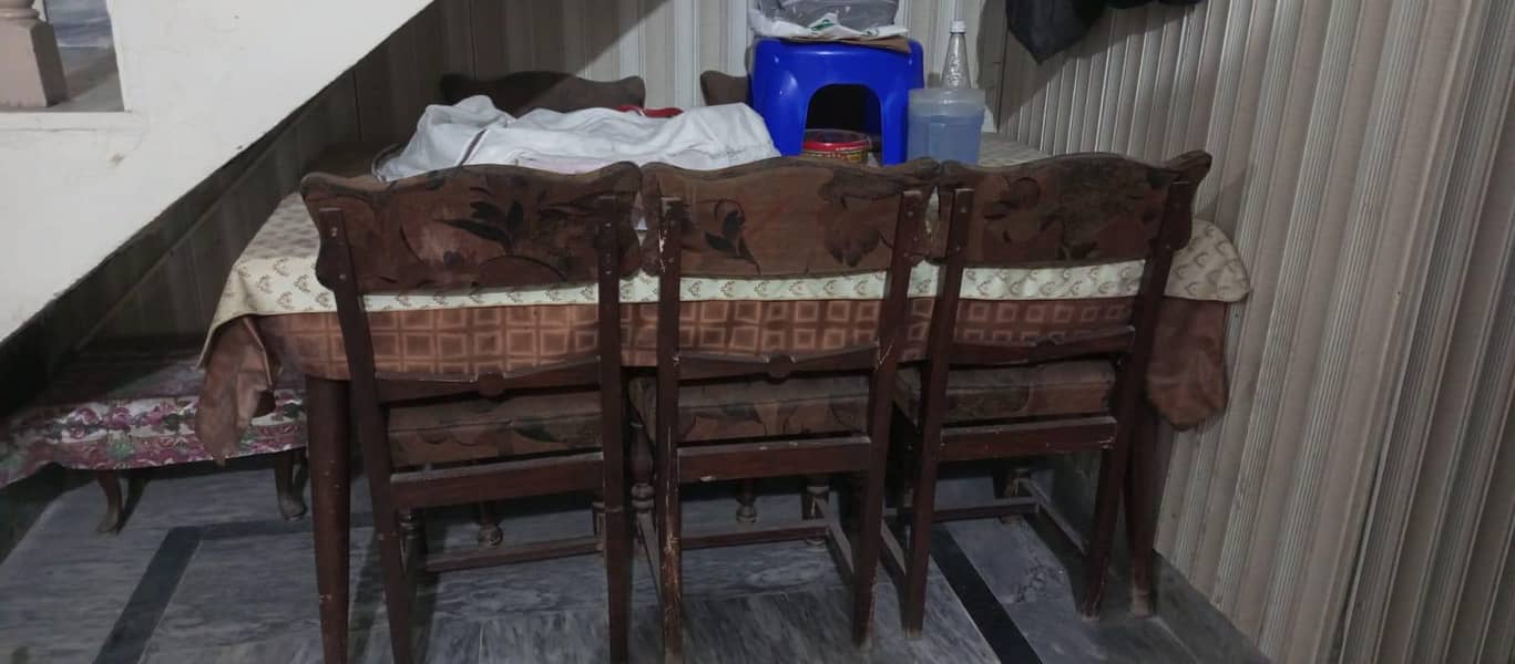 showcase, bed, dressing table, dinning 1