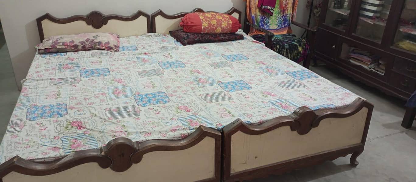 showcase, bed, dressing table, dinning 2