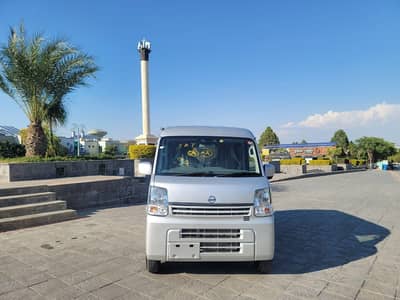 Nissan Clipper NV100 For Sale