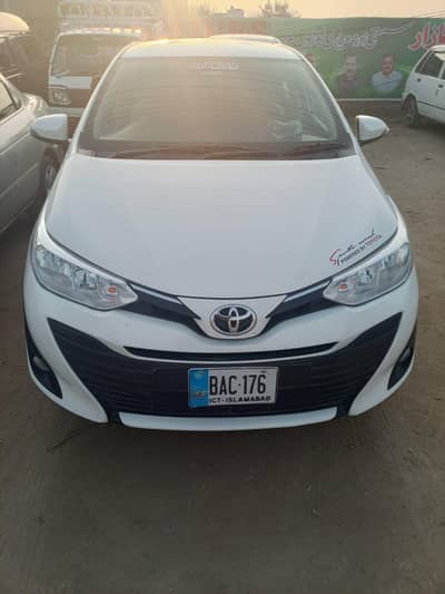 Toyota Yaris auto 1.3